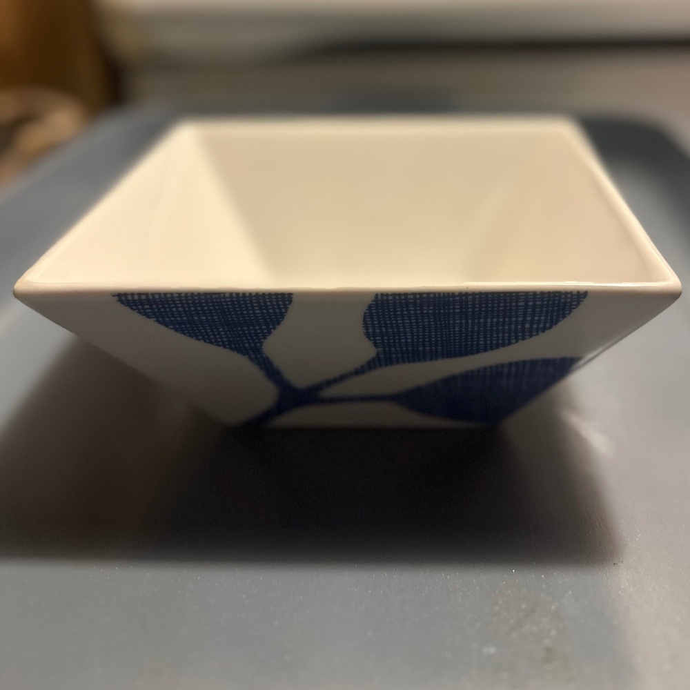 Beautiful, Vintage Serving Bowl